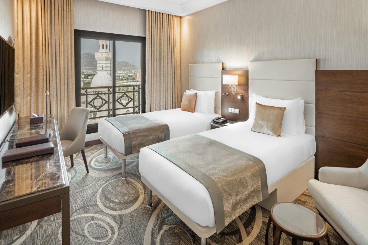 Millennium Makkah Al Naseem Mekka Kültér fotó Room at the hotel